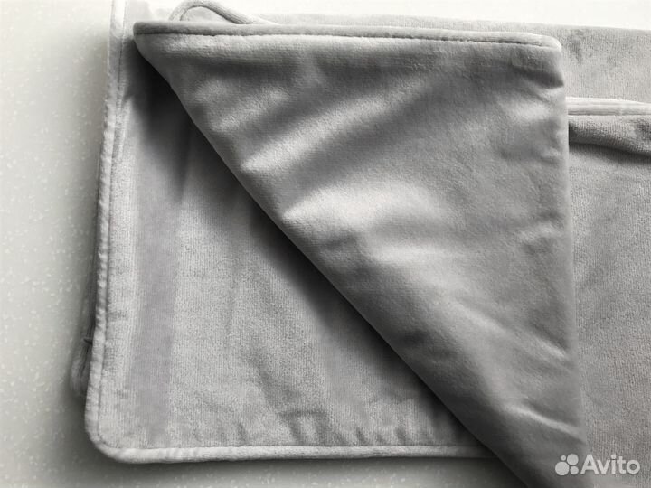 Наволочка Sinsay 45x45 Новая Серый велюр