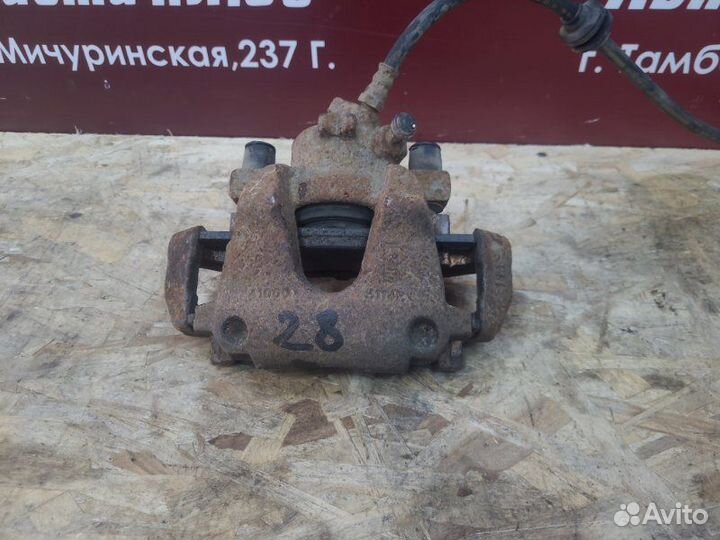 Суппорт тормозной передний левый Renault Sandero