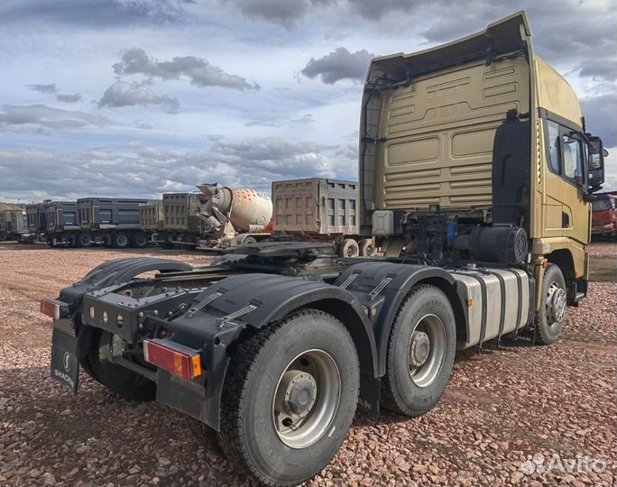 Shacman SX42584V324, 2023