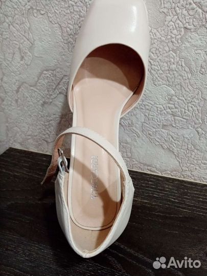 Туфли женские