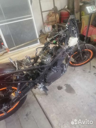 Кавасаки gpz500s