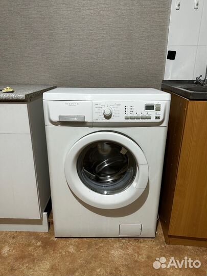 Стиральная машина Electrolux