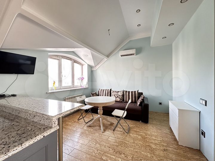 3-к. квартира, 120 м², 5/5 эт.