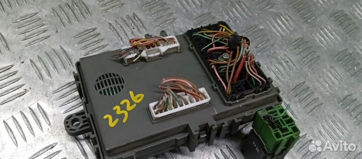 Блок предохранителей Chevrolet Aveo