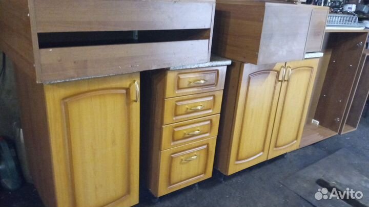 Кухонный гарнитур бу