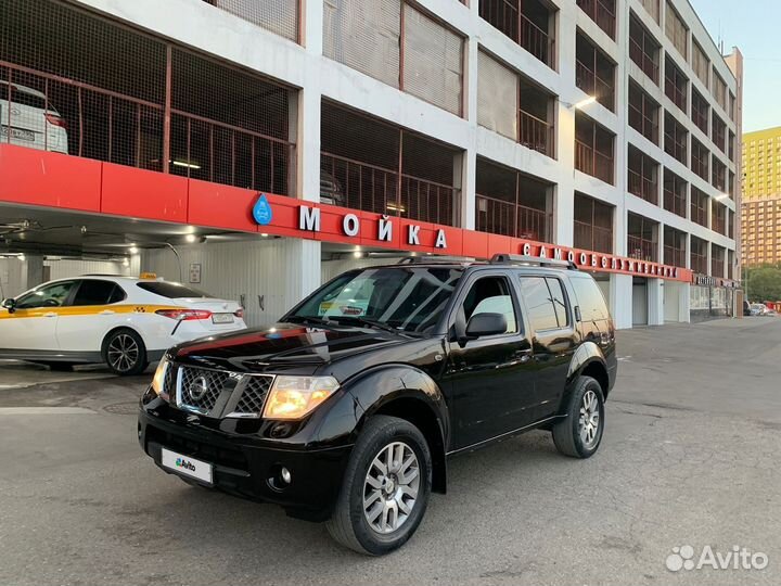 Nissan Pathfinder 2.5 AT, 2006, 175 000 км
