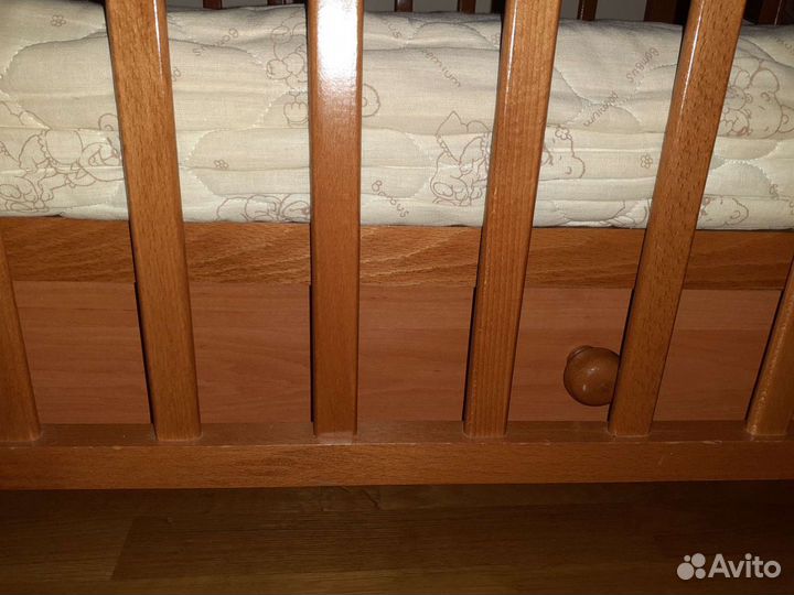 Кровать из бука