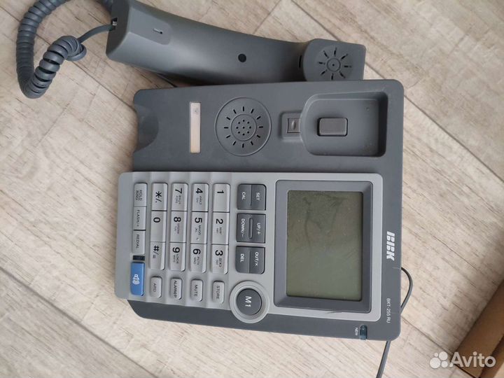 Телефон проводной BBK BKT 255RU