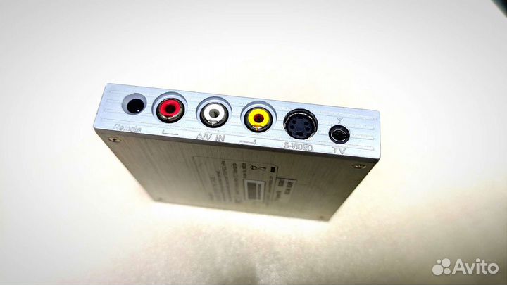 Тюнер AVerMedia AverTV USB2.0 plus