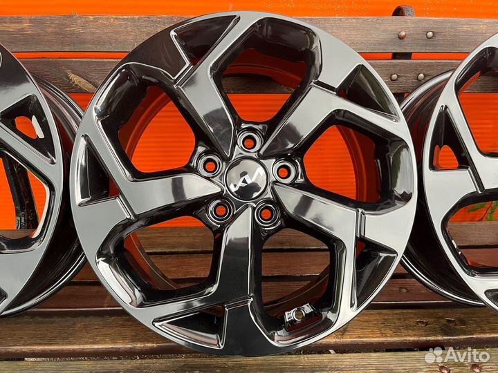 Оригинальные диски R17 от Kia Sportage