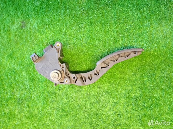 Педаль акселератора (газа) Renault Megane