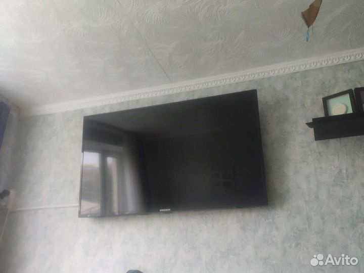 Телевизор на запчасти