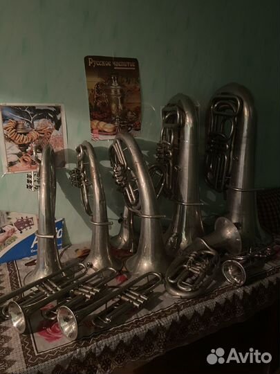 Духовые музыкальные инструменты и барабаны