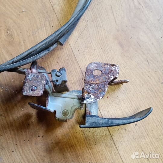 Трос лючка бензобака Мазда 6 GG