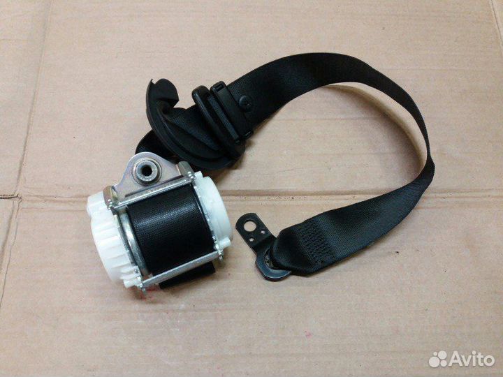 Ремень безопасности передний правый BMW X3 E83