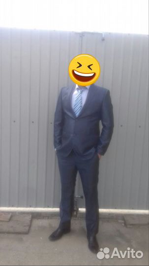 Продам новый костюм Truvor classic