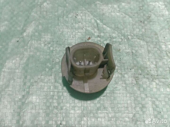 Патрон поворотника передний Opel Astra F