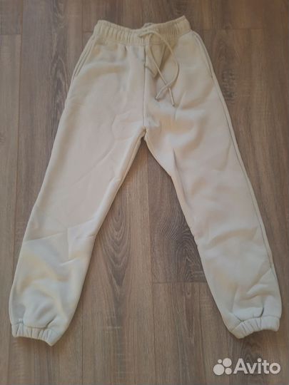 Женский спортивный костюм новый