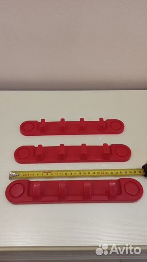 Крючки на планке