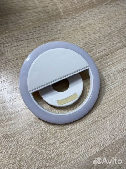 Кольцо для селфи. Кольцевая лампа на телефон