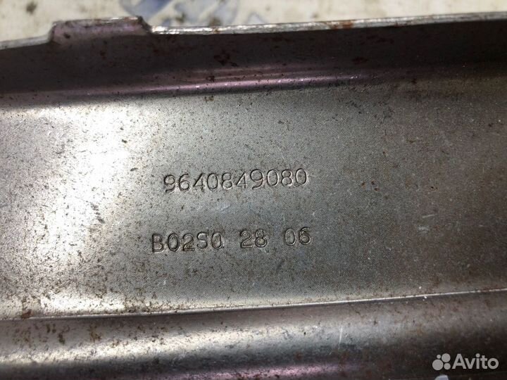Упор левой педали Peugeot 307 2008
