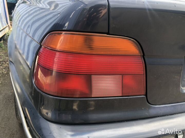 Задние фонари бмв Е-39 до Рест