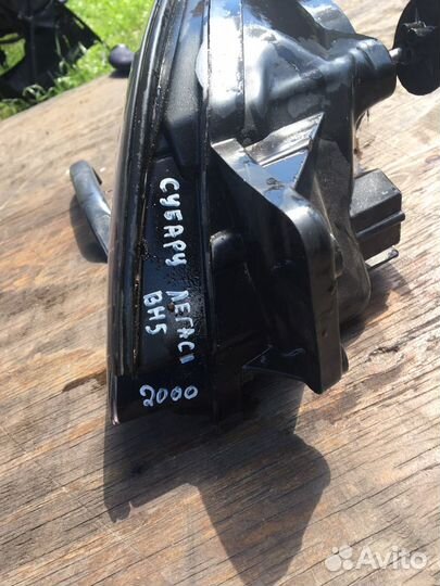 Фара правая Subaru Legacy (1999-2003)