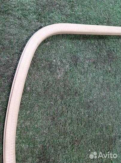 Уплотнитель люка Subaru Tribeca WX 2006