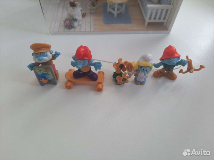 Kinder surprise Смурфики 2022 (киндер сюрприз)