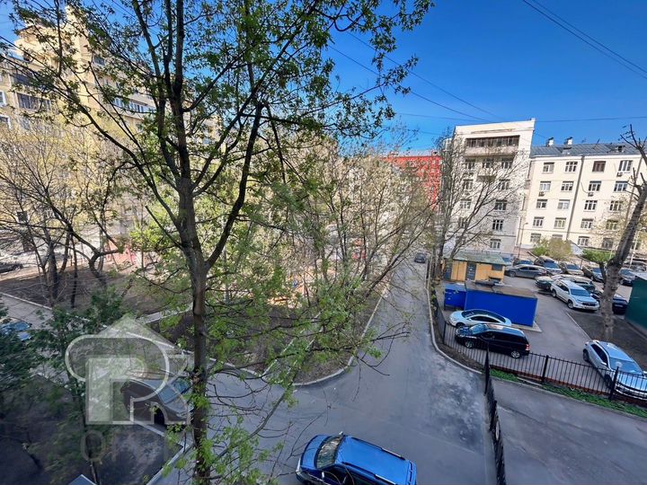 4-к. квартира, 87,2 м², 4/6 эт.