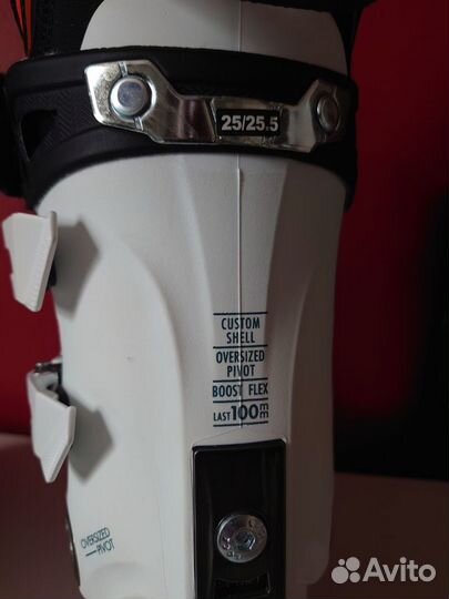 Горнолыжные ботинки Salomon X-PRO S Custom 25/25.5