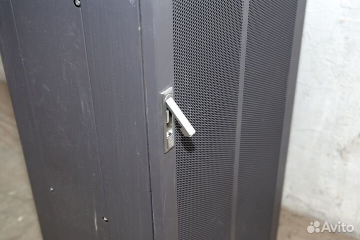 Шкаф телекоммуникационный 19