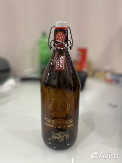 Бутылка с бугельной пробкой 1л