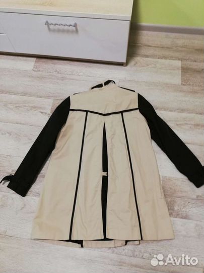 Плащ женский