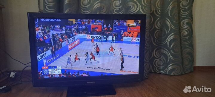 Продам телевизор б/у Panasonic 42
