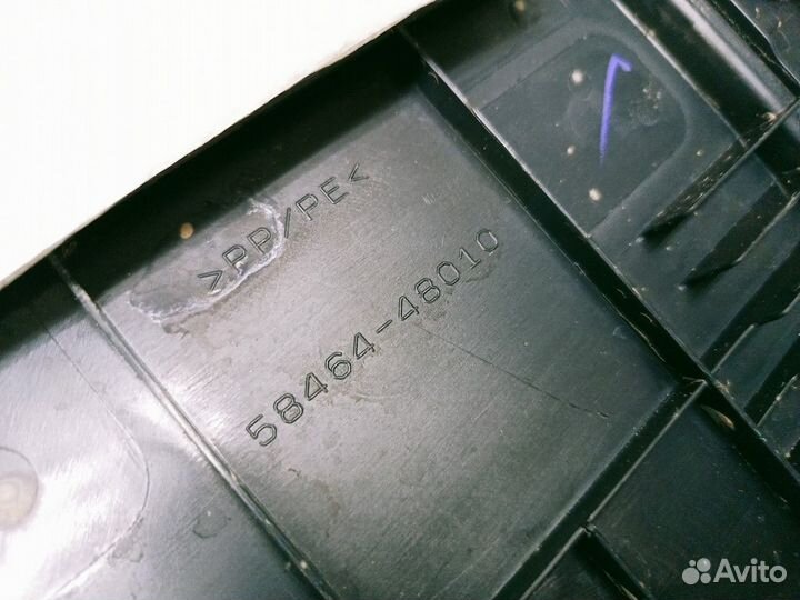 Накладка (кузов внутри) RAV 4 2013