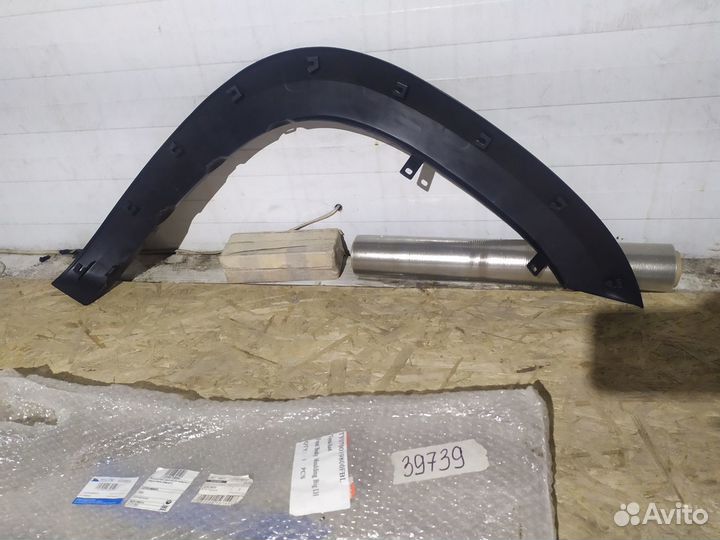 Расширитель переднего левого крыла toyota RAV 4