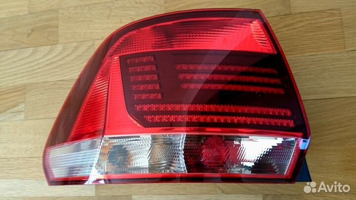 Задние фонари Volkswagen Polo седан