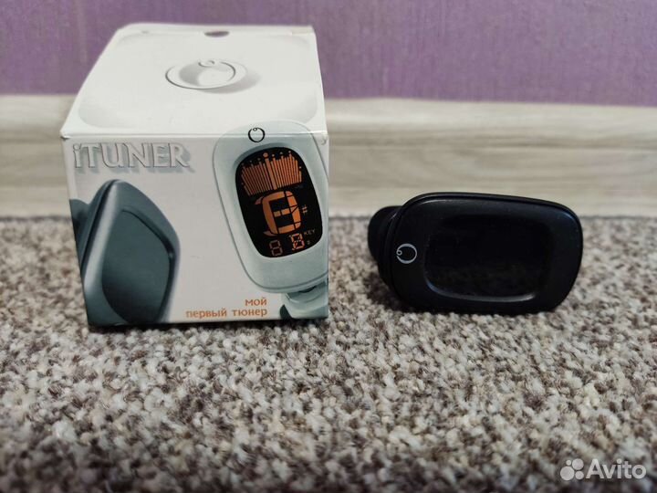 Тюнер для гитары