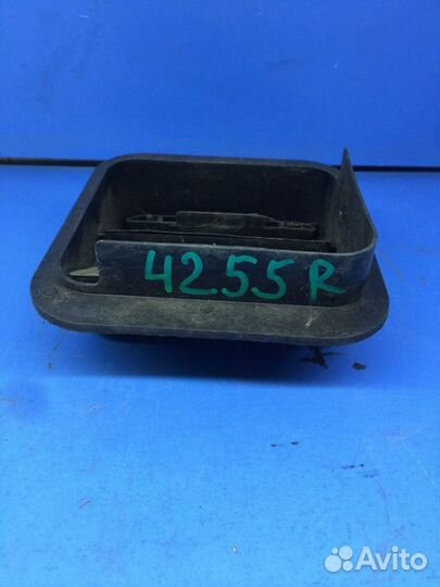 Воздуховод багажника 1шт