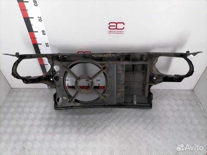 Панель передняя (телевизор) для Volkswagen Golf 3