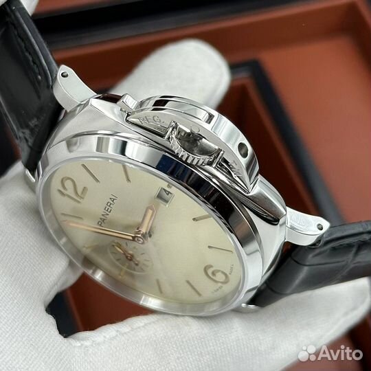 Часы Panerai Luminor Due