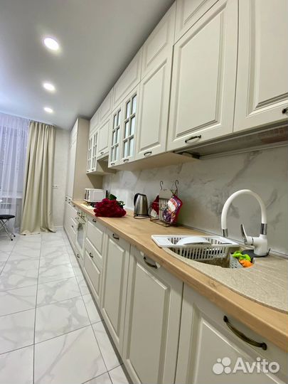 Угловая кухня на заказ. Фабрика в Челябинске