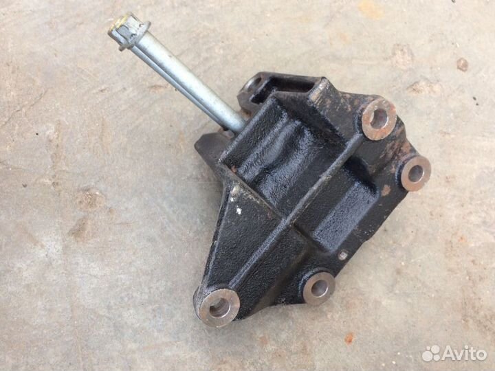 Кронштейн левой опоры двигателя Rio Solaris