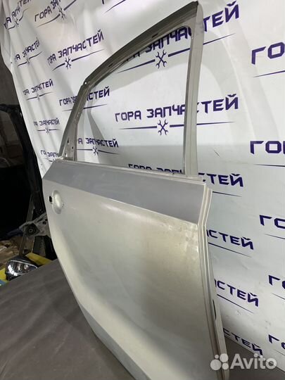 Дверь задняя правая Volkswagen Polo 6RU833056D