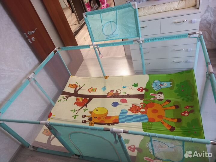 Манеж детский с ковриком