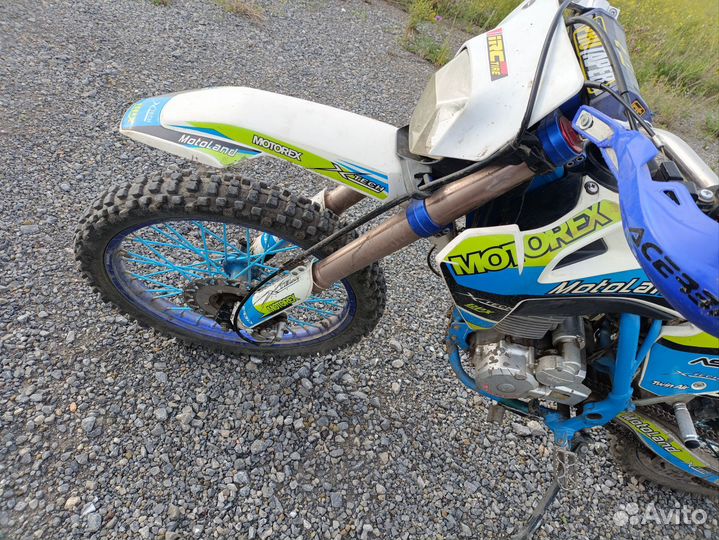 Кроссовый мотик Motoland XT250HS