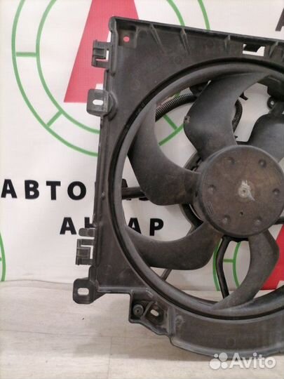 Вентилятор охлаждения двигателя Nissan Note E11