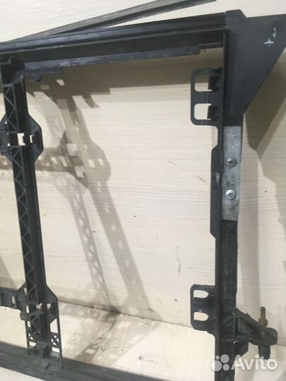 Кассета радиатора е39 бмв BMW 17111740797