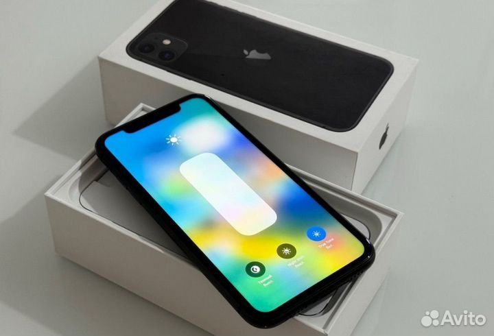 iPhone 11, 128 ГБ